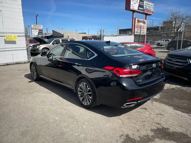 2015 Hyundai Genesis Sedan Technology - Photo 6