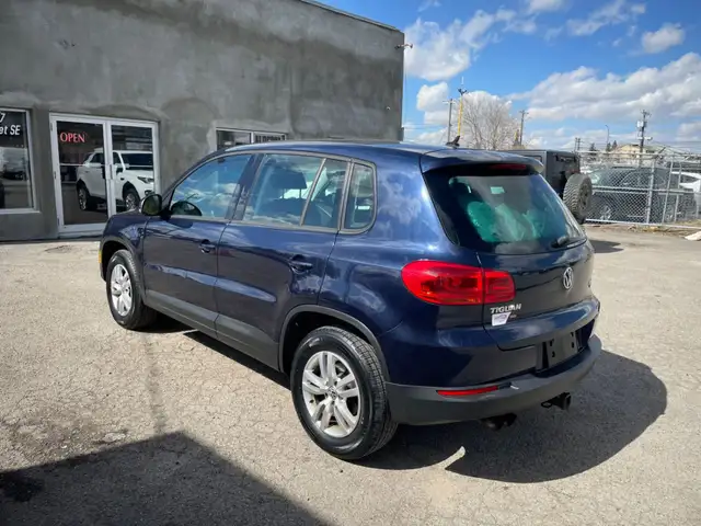 2012 Volkswagen Tiguan 4dr Auto 4Motion - Photo 6