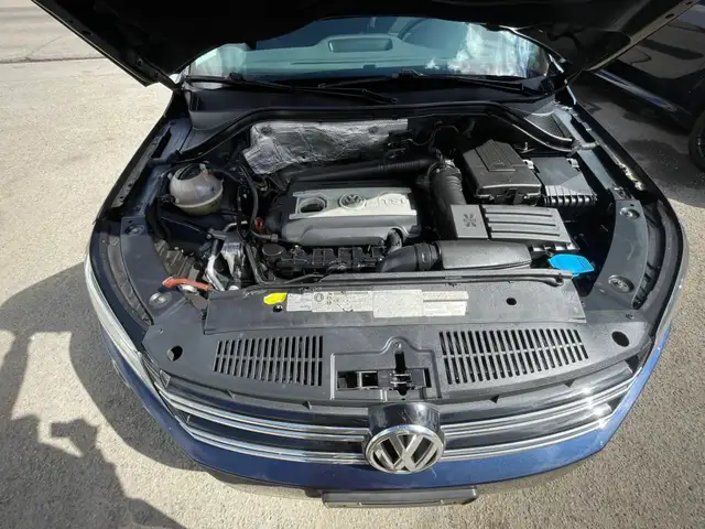 2012 Volkswagen Tiguan 4dr Auto 4Motion - Photo 14