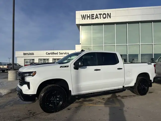 2026 Chevrolet Silverado 1500 LT Trail Boss 5.3L - Photo 2