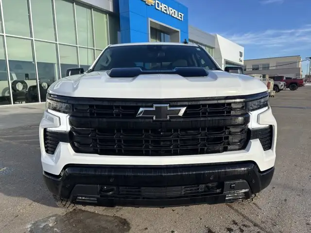 2026 Chevrolet Silverado 1500 LT Trail Boss 5.3L - Photo 3