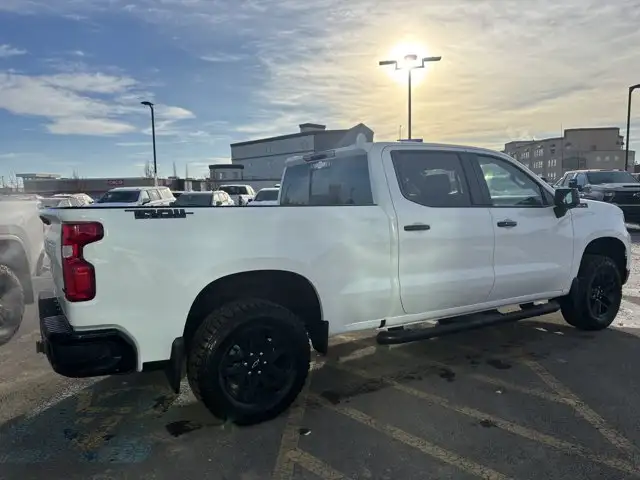 2026 Chevrolet Silverado 1500 LT Trail Boss 5.3L - Photo 6