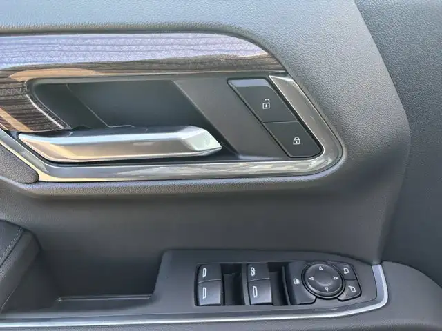 2026 Chevrolet Silverado 1500 LT Trail Boss 5.3L - Photo 10