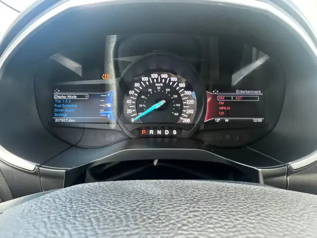 2016 Ford Edge SEL - Photo 12