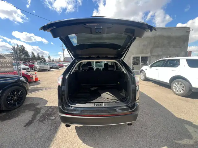 2016 Ford Edge SEL - Photo 16