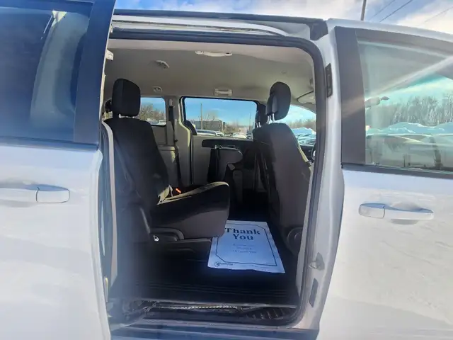 2017 DODGE GRAND CARAVAN SXT - Photo 15