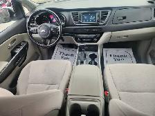 2019 KIA SEDONA LX - Photo 10