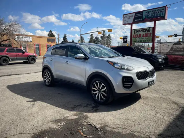 2018 Kia Sportage EX - Photo 3