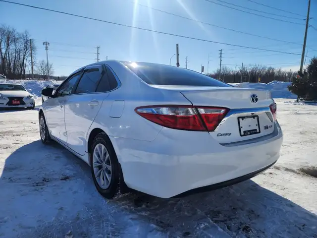 2017 TOYOTA CAMRY HYBRID LE - Photo 6