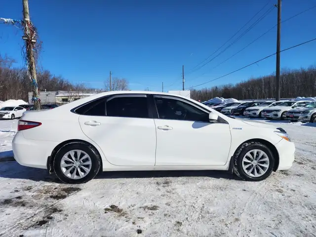 2017 TOYOTA CAMRY HYBRID LE - Photo 9