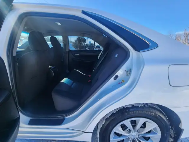 2017 TOYOTA CAMRY HYBRID LE - Photo 12