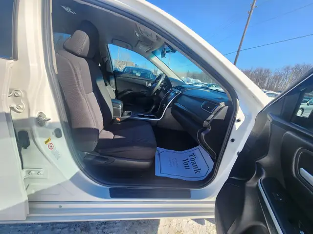 2017 TOYOTA CAMRY HYBRID LE - Photo 14