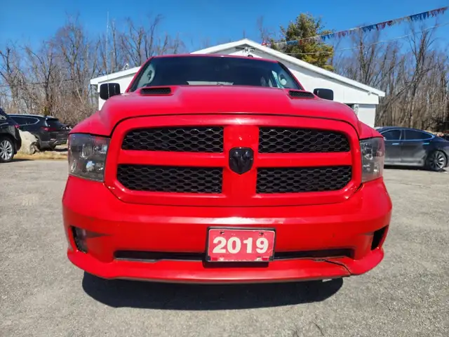 2019 RAM 1500 CLASSIC EXPRESS CREW CAB - Photo 3