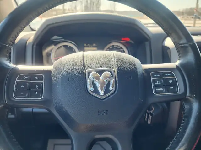 2019 RAM 1500 CLASSIC EXPRESS CREW CAB - Photo 15
