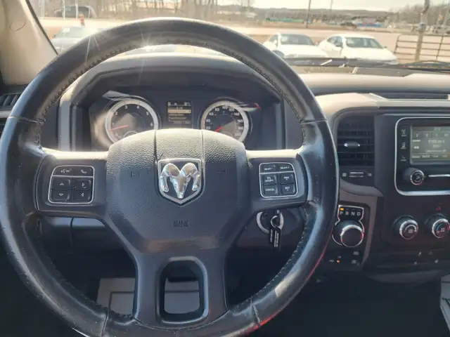 2019 RAM 1500 CLASSIC EXPRESS CREW CAB - Photo 16