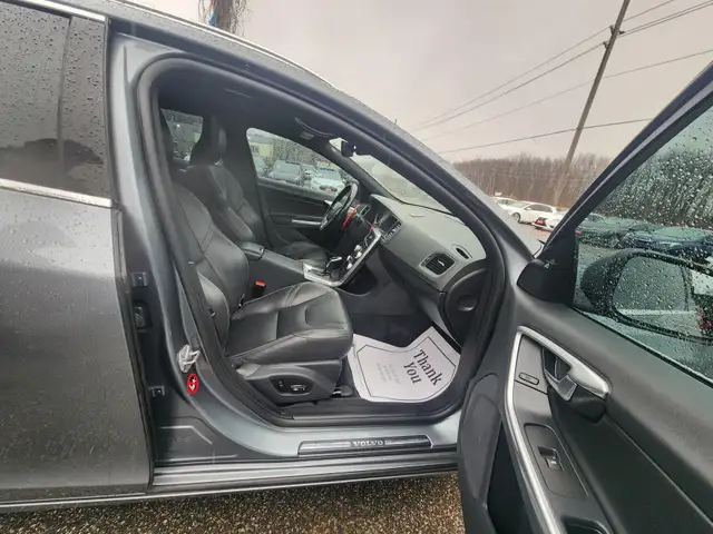 2016 VOLVO V60 T6 DRIVE-E PREMIER - Photo 15