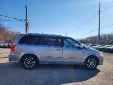 2015 DODGE GRAND CARAVAN SXT PREMIUM PLUS - Photo 9