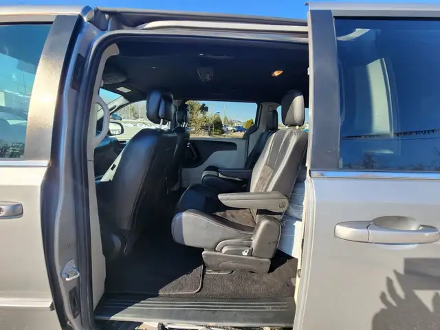 2015 DODGE GRAND CARAVAN SXT PREMIUM PLUS - Photo 13