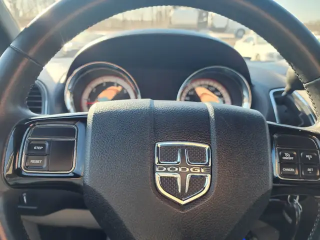 2015 DODGE GRAND CARAVAN SXT PREMIUM PLUS - Photo 18