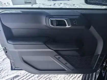 2026 Ford Bronco Outer Banks 4 Door 4x4 - Photo 9