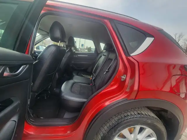 2017 MAZDA CX-5 TOURING - Photo 12