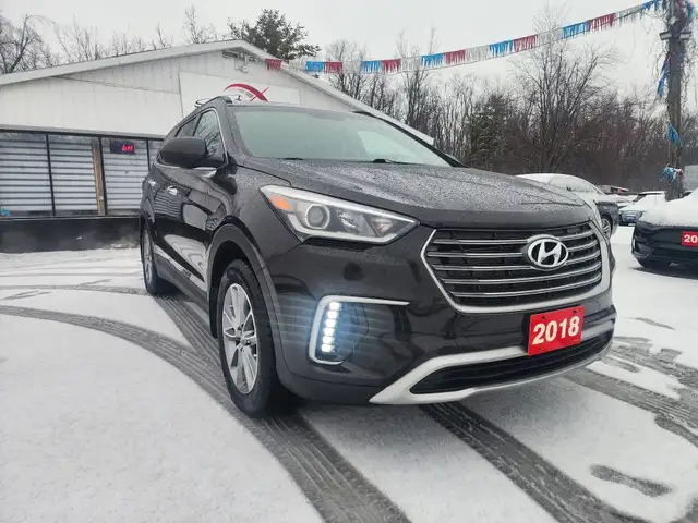2018 HYUNDAI SANTA FE XL SE - Photo 2