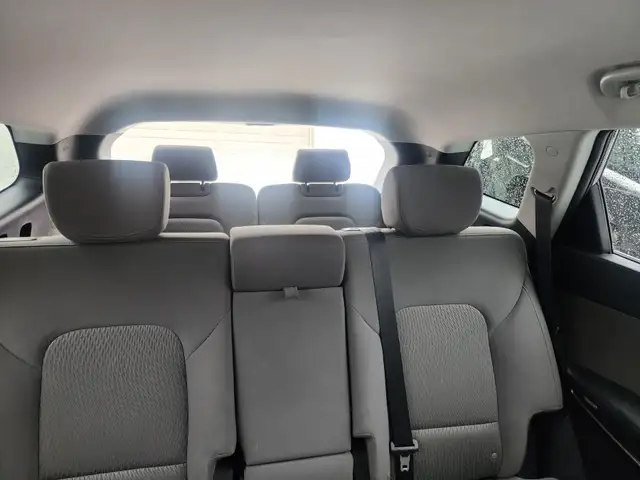 2018 HYUNDAI SANTA FE XL SE - Photo 11