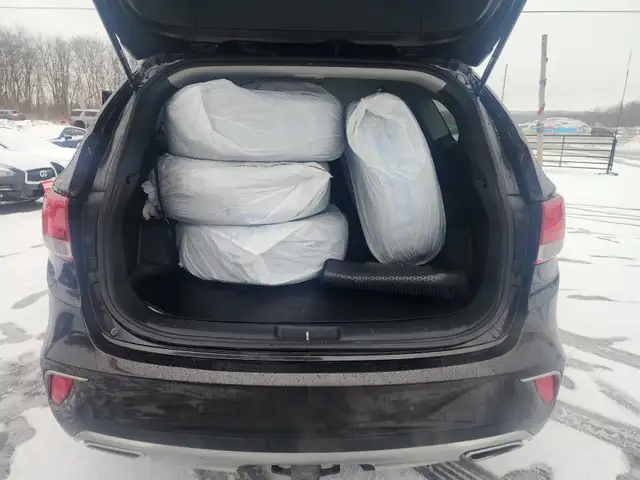 2018 HYUNDAI SANTA FE XL SE - Photo 14