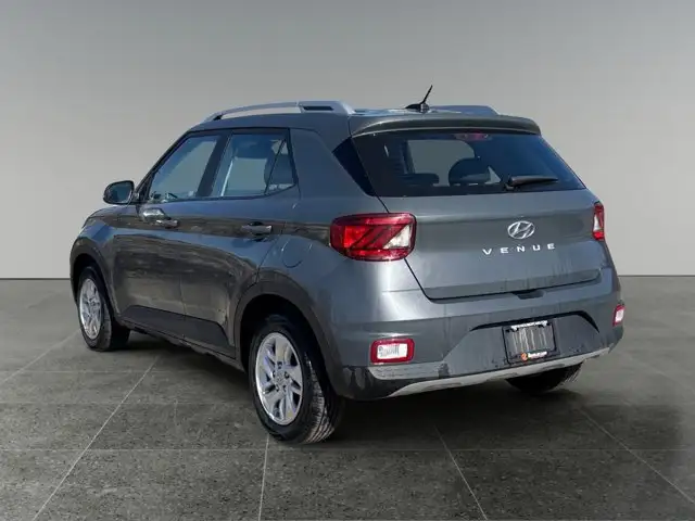 2024 Hyundai Venue Preferred - Photo 4