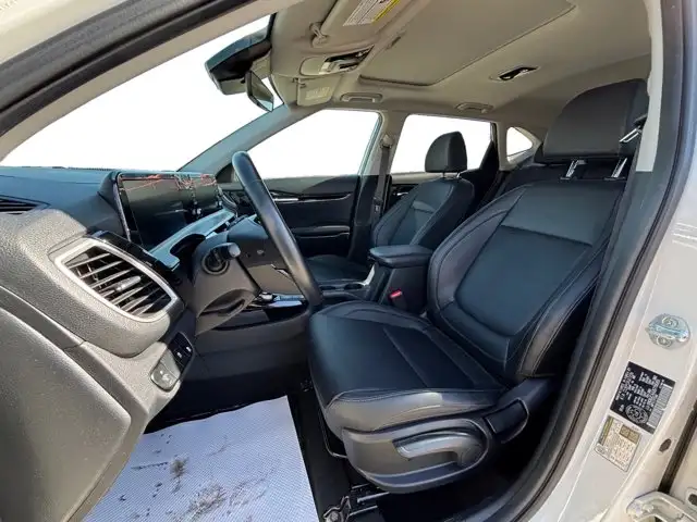 2025 Kia Seltos EX - Photo 12