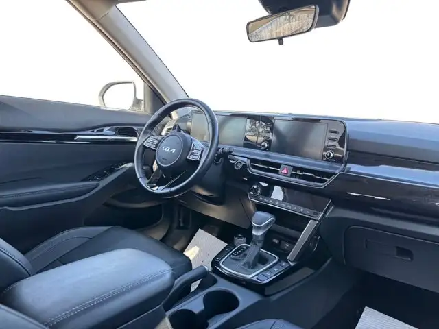 2025 Kia Seltos EX - Photo 15