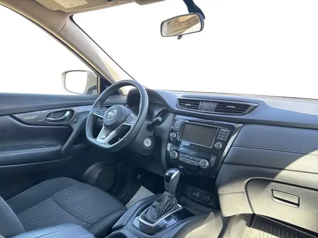 2020 Nissan Rogue S - Photo 15