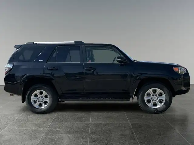 2023 Toyota 4Runner - Photo 8