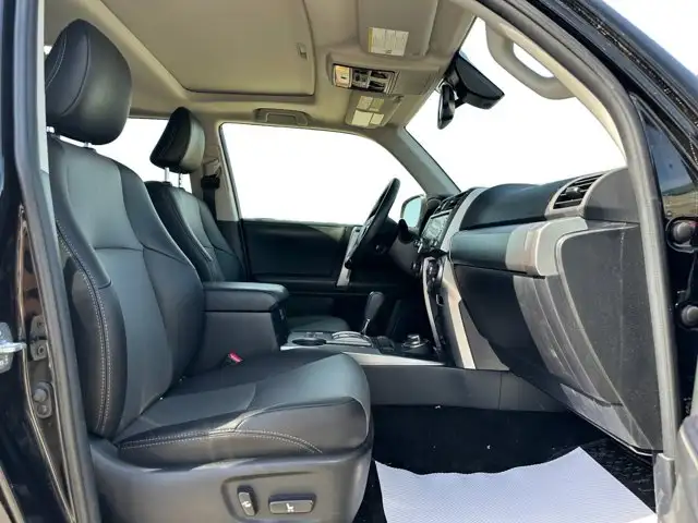 2023 Toyota 4Runner - Photo 16