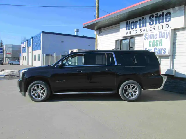 2019 GMC Yukon XL SLE - Photo 5