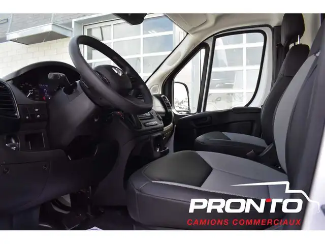 2025 Dodge Promaster 3500 High Roof Ext 159WB  Neuf  Séparat - Photo 18