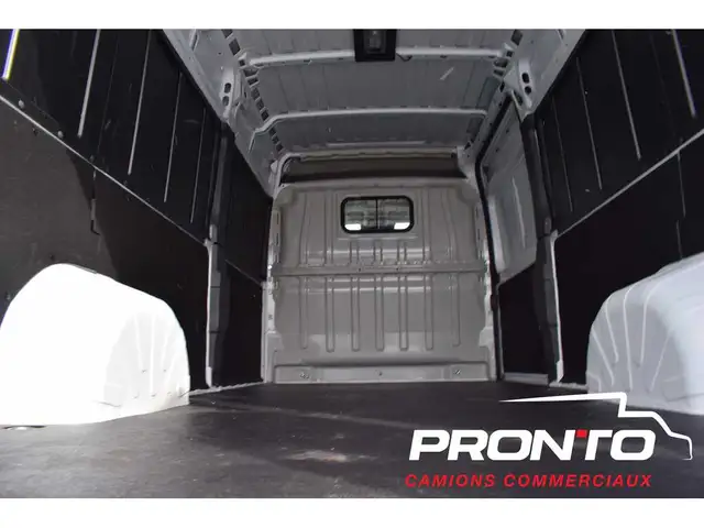 2025 Dodge Promaster 3500 High Roof Ext 159WB  Neuf  Séparat - Photo 24