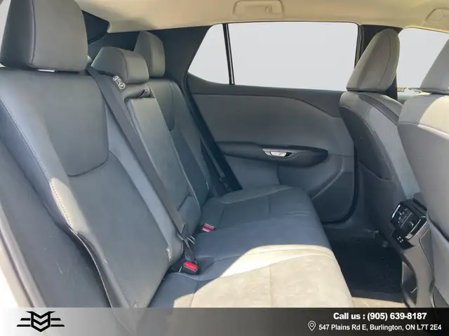 2023 Lexus RZ RZ 450e AWD - ELECTRIC - BLIND SPOT MONITOR !! - Photo 24