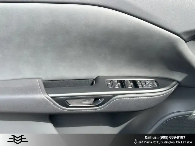 2023 Lexus RZ RZ 450e AWD - ELECTRIC - BLIND SPOT MONITOR !! - Photo 28