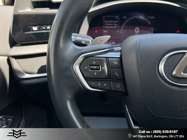 2023 Lexus RZ RZ 450e AWD - ELECTRIC - BLIND SPOT MONITOR !! - Photo 34