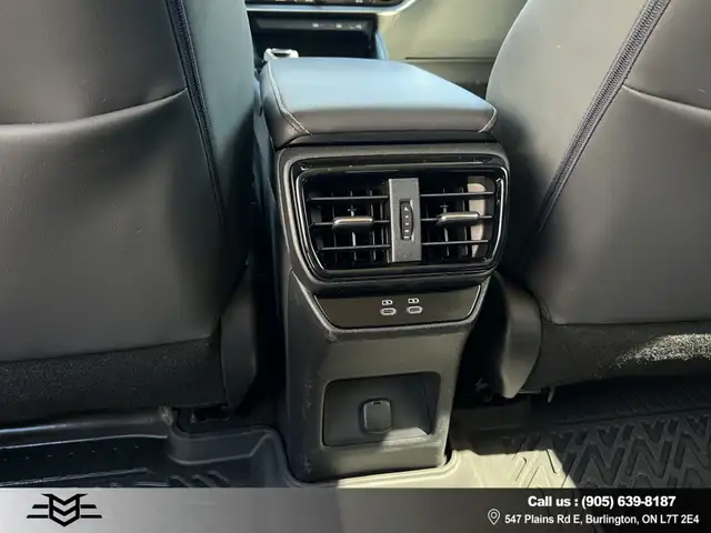 2023 Lexus RZ RZ 450e AWD - ELECTRIC - BLIND SPOT MONITOR !! - Photo 39