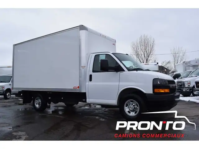 2025 Chevrolet Express Commercial Cutaway 3500  Cube 14 pieds - Photo 13