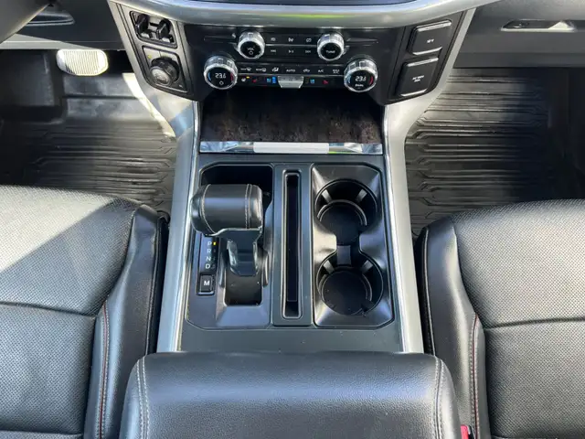 2021 Ford F-150 Lariat Crew Cab 4.6L V8 - Photo 18