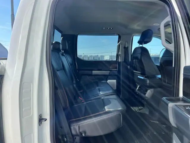 2021 Ford F-150 Lariat Crew Cab 4.6L V8 - Photo 20