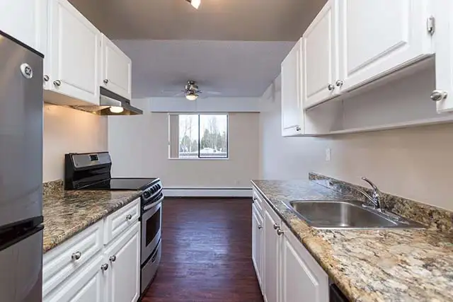 Daylin Manor Apartments - 1 Bedroom available at 515 Ninth Stree - Photo 8