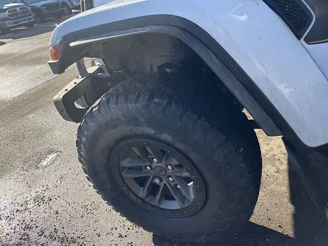 2024 Jeep Wrangler - Photo 6