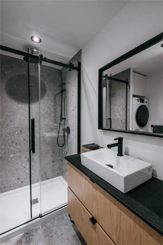 Loft entièrement meublé à louer Saint-Jean-Baptiste juillet 2026 - Photo 3