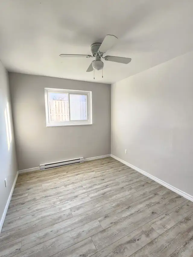 2 BR - 1 BA - Oshawa - Photo 13