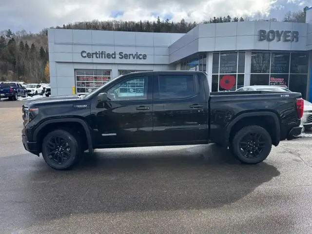 2026 GMC Sierra 1500 - Photo 8