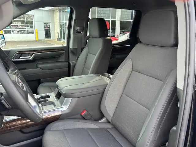 2026 GMC Sierra 1500 - Photo 12